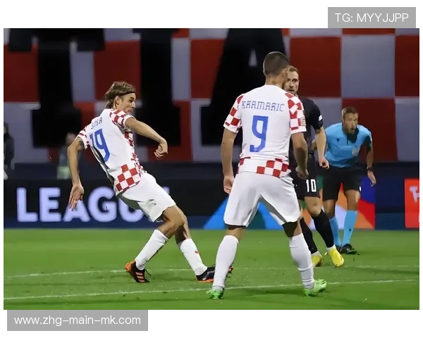 意甲俱乐部在攻防切换中保持整体紧凑度